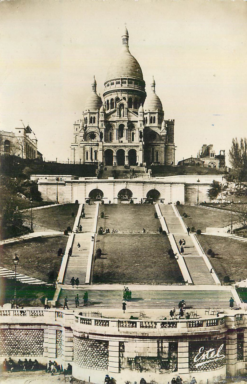 CPM Paris Le Sacre Coeur