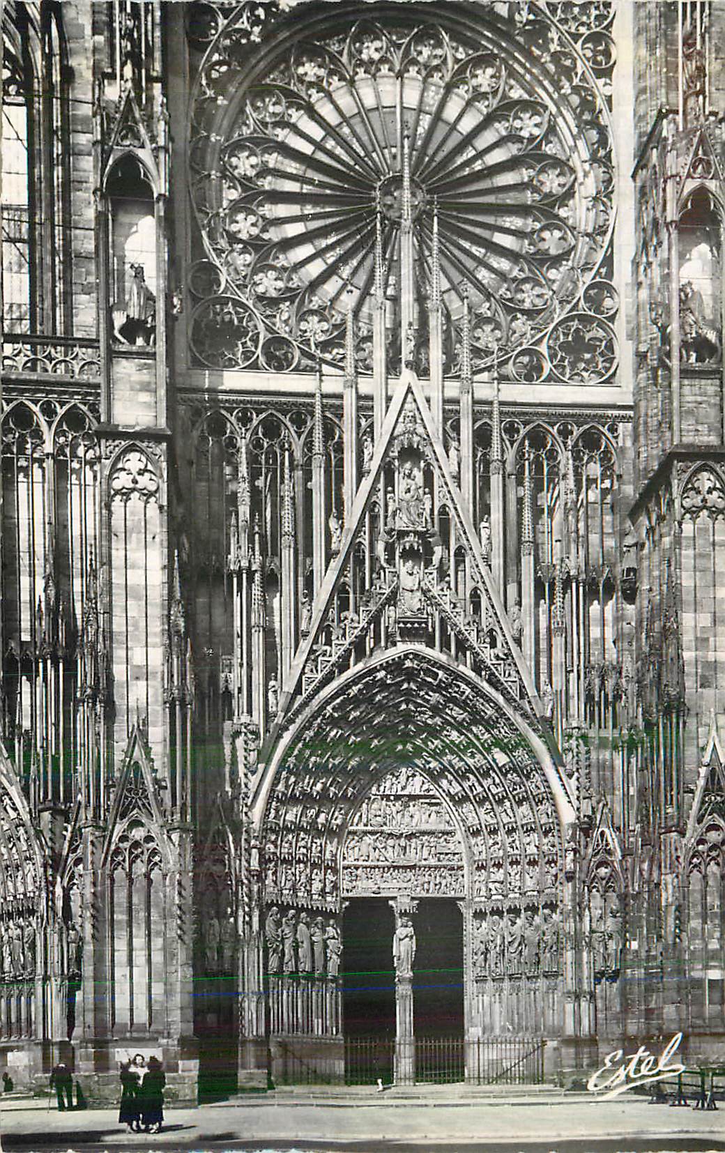 CPM Strasbourg La Cathedrale Portail Central