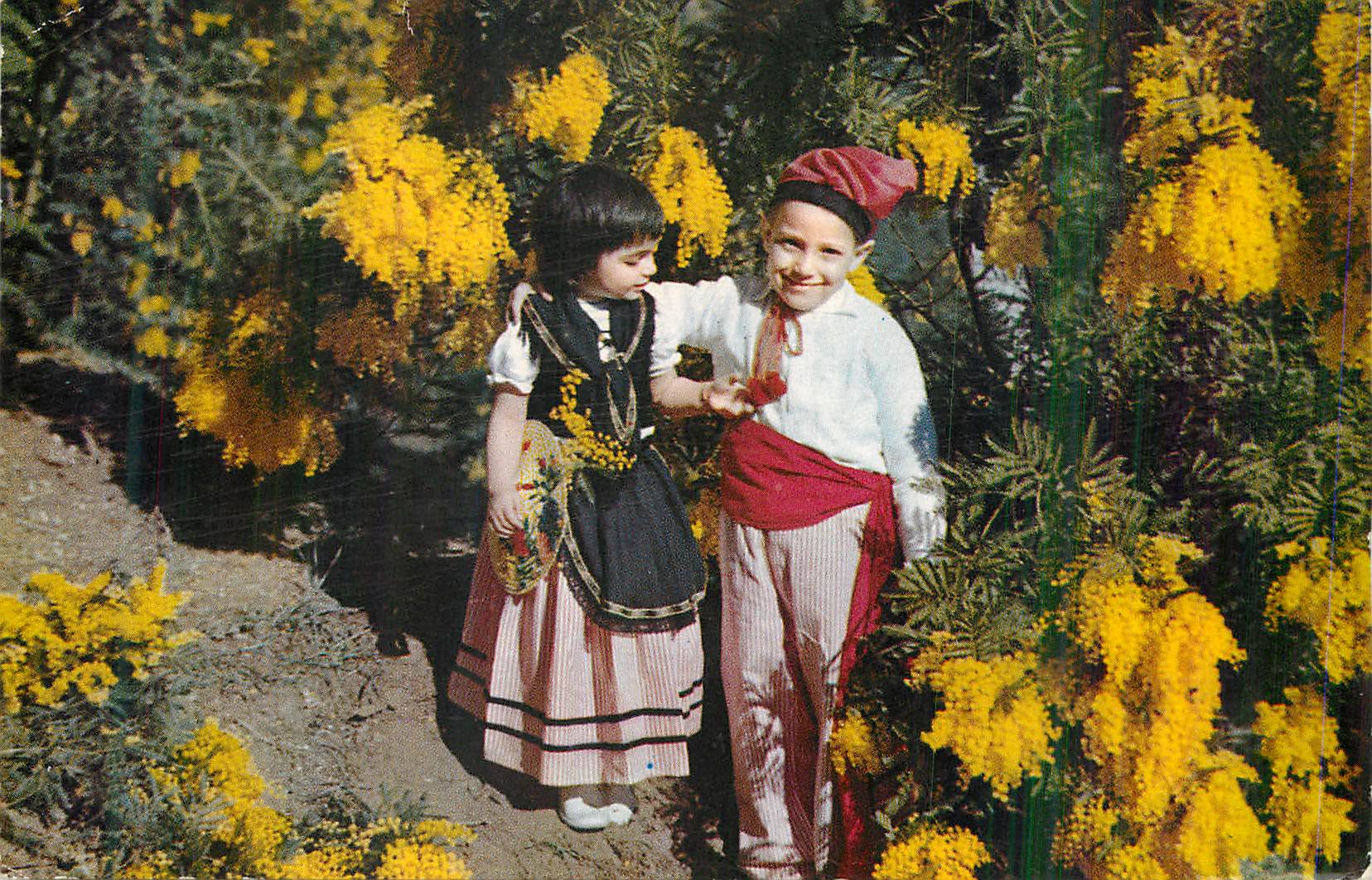 CPM Cote d'Azur Enfants et Costumes Nicois Folklore