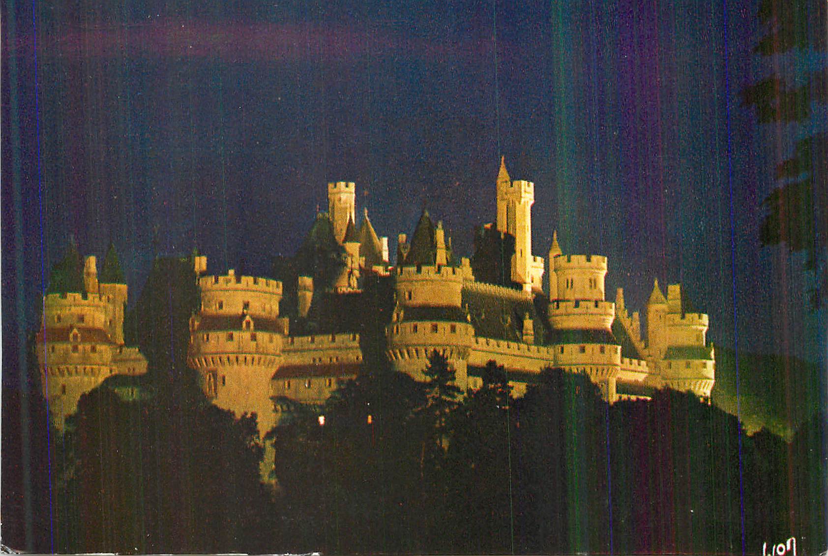 Château de Pierrefonds — nuit — édition Lion, n° 107