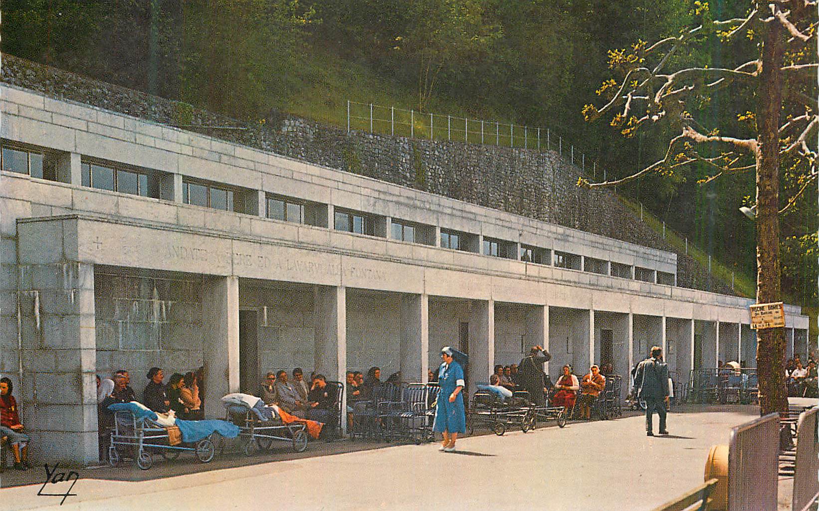 Clinique des Édouard-Lavergne à Fontaine — Yan