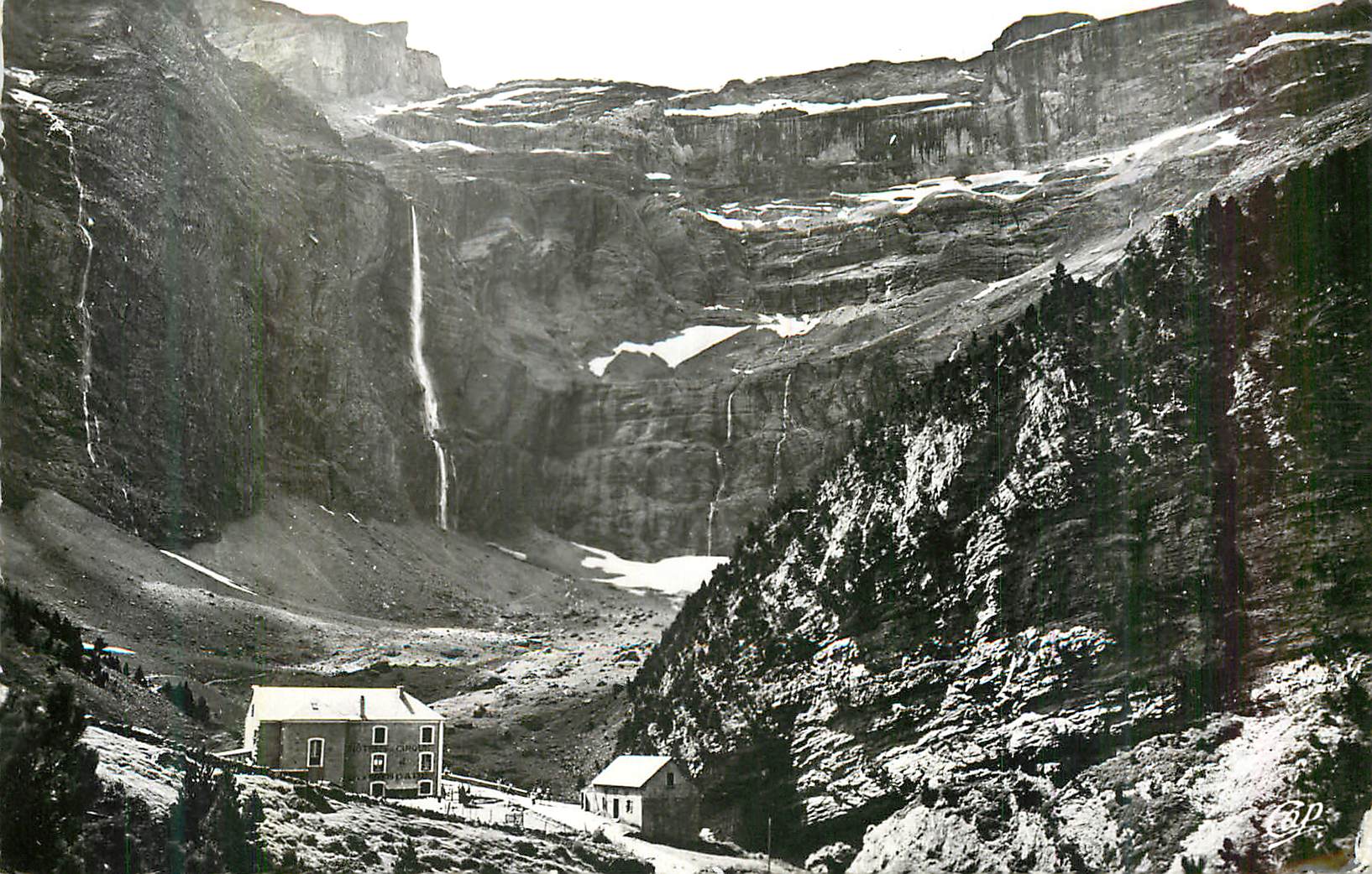 CPM Gavarnie L'Hotel de Cirque