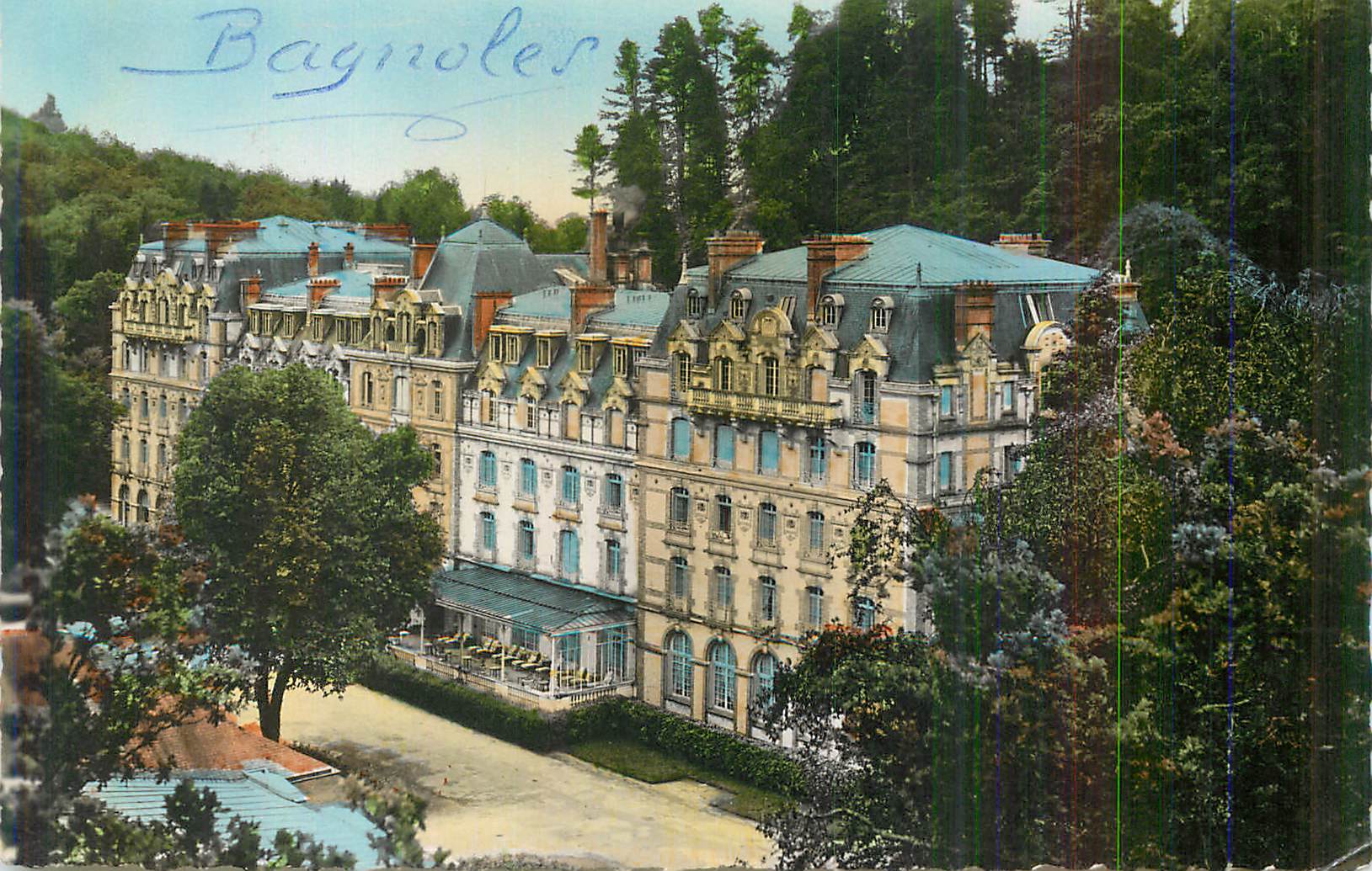 CPM Bagnoles de l'Orne Hotel des Thermes
