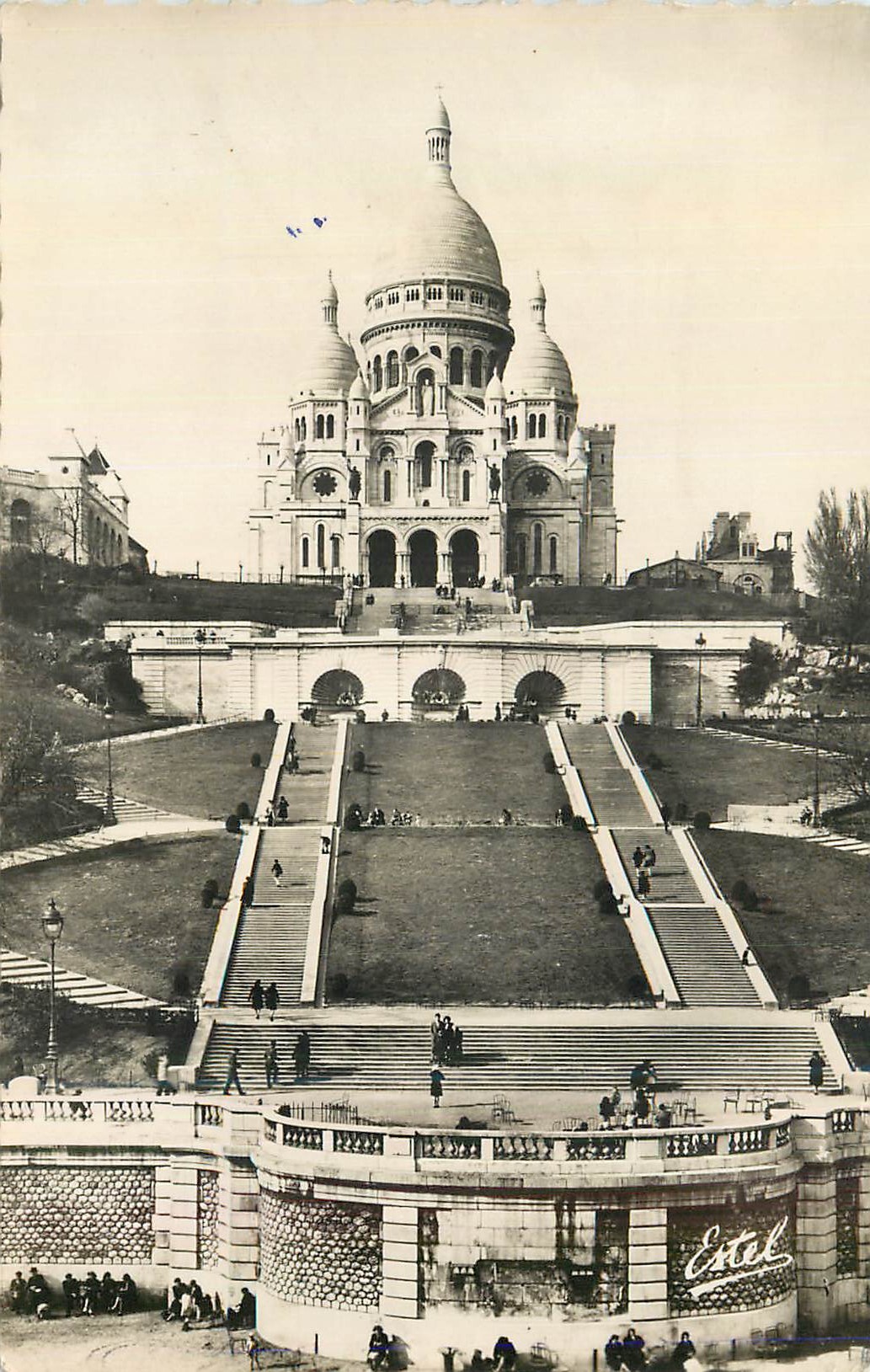CPM Paris Le Sacre Coeur