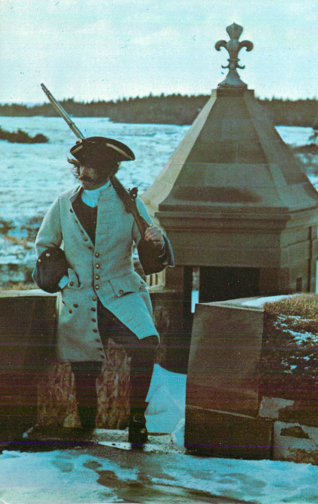 CPM Parcs Canada Parc Historique National de la Forteresse de Louisbourg Militaria