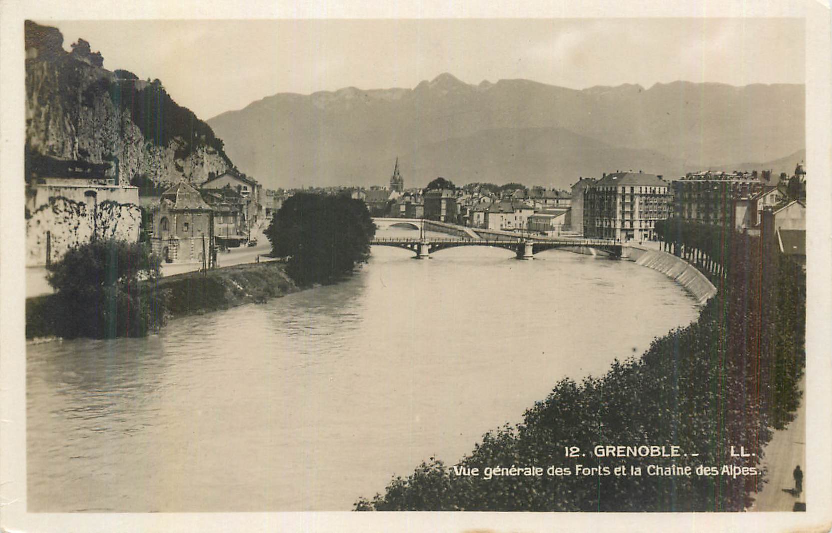 CPM Grenoble Vue Generale du Forts et la Chaine des Alpes