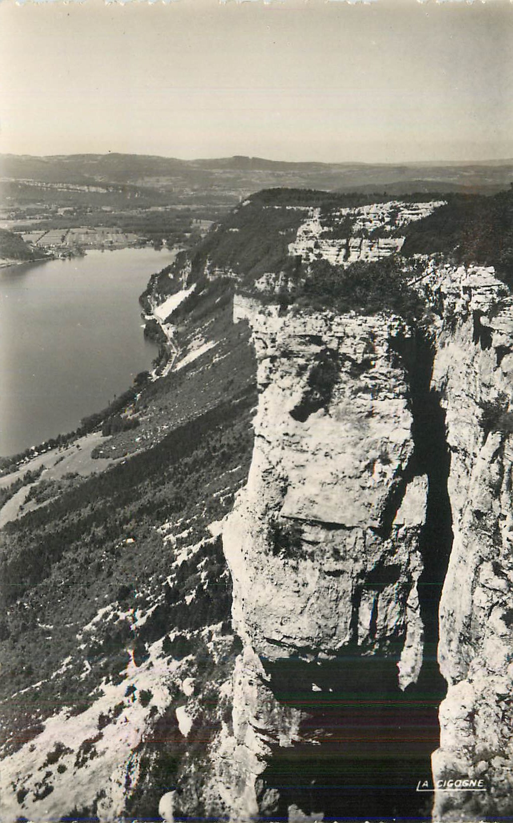 CPM Nantua (Ain) La Colonne et le Lac