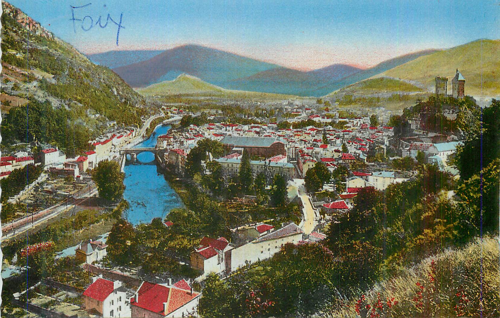 CPM Foix Panorama vu du Rocher St Sauveur