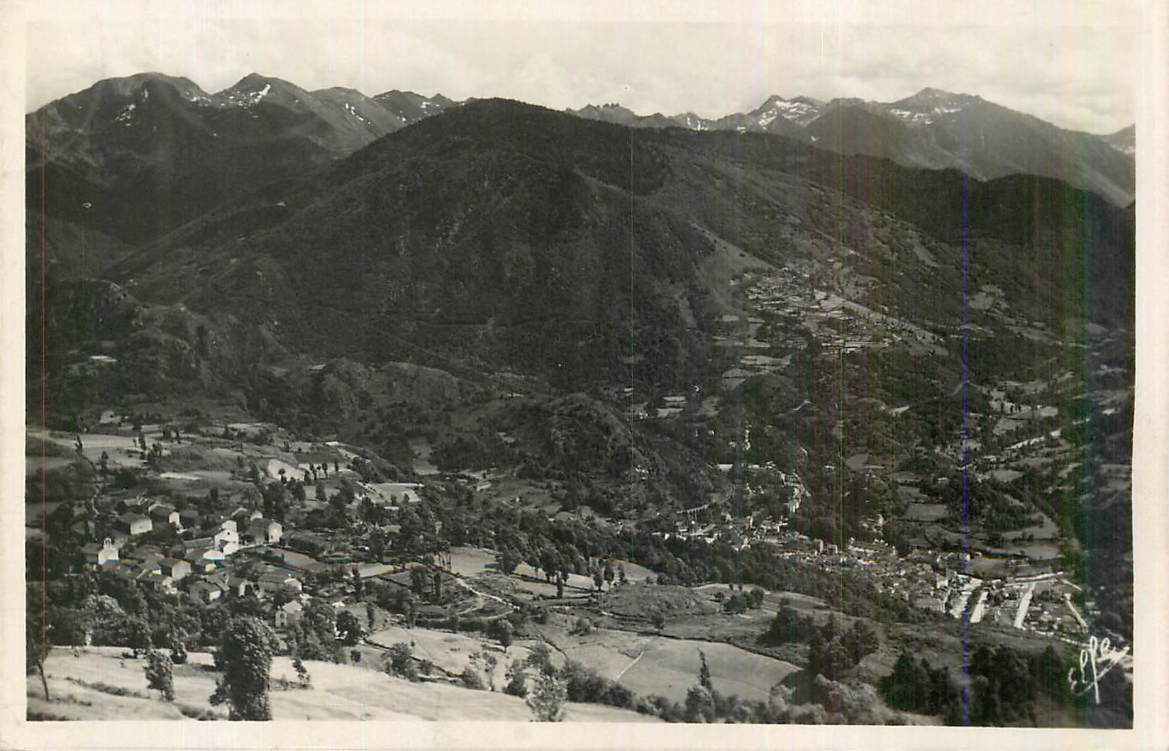 CPM Ax les Thermes Pyrenees Ocean Vue Panoramique au Fond Les Pyrenees Ariegoise