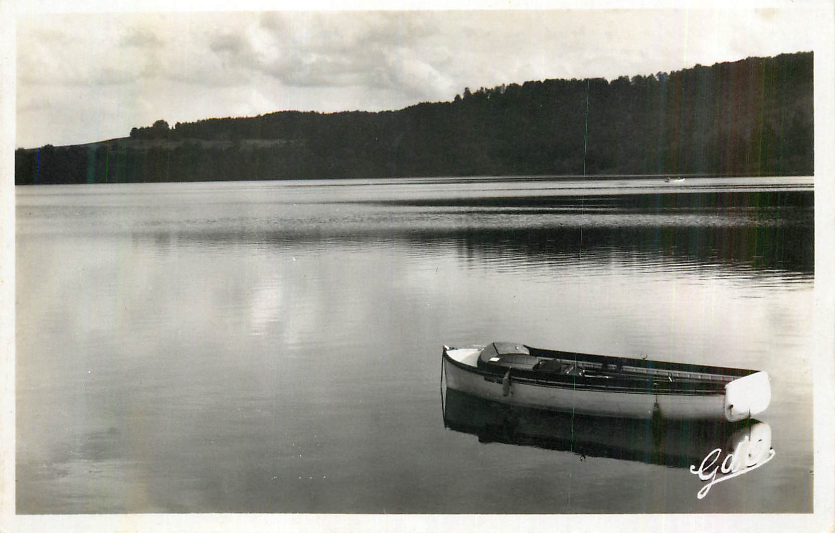 CPM L'Auvergne Lac Chauvet Superficie 68 Hectares
