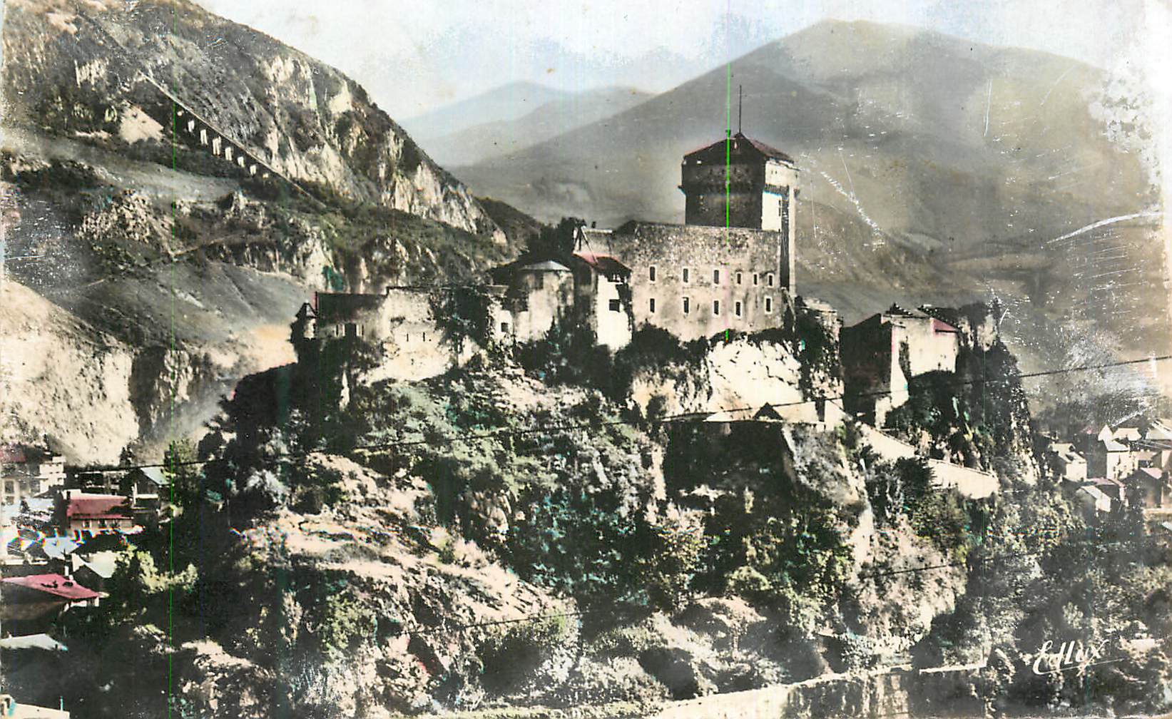 CPM Lourdes Le Chateau Fort et le Pic du Jer
