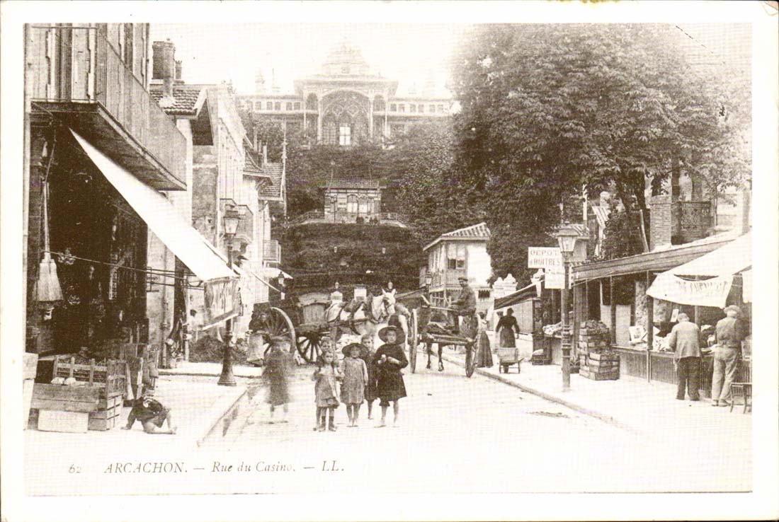 Arcachon — Rue du Casino — LL.