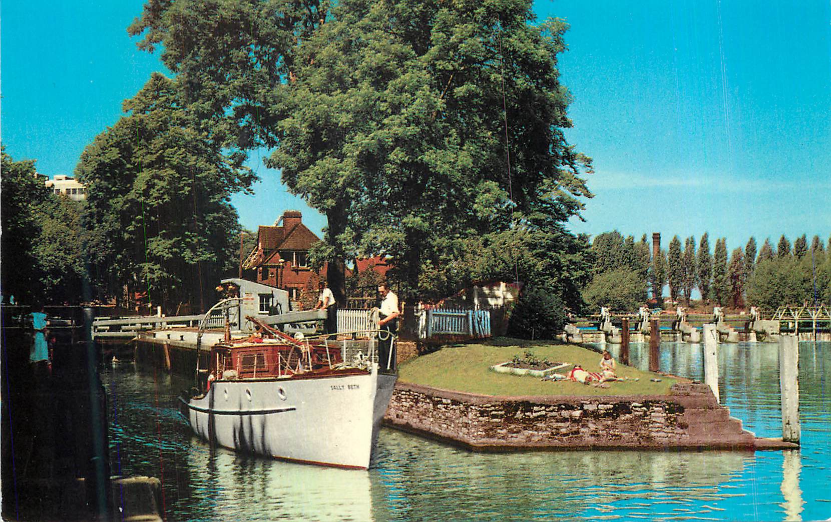 CPM Caversham Lock 