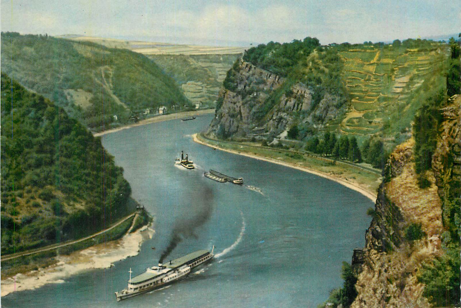 Vue du Rhin à Bingen — bateaux à vapeur — éditeur non visible