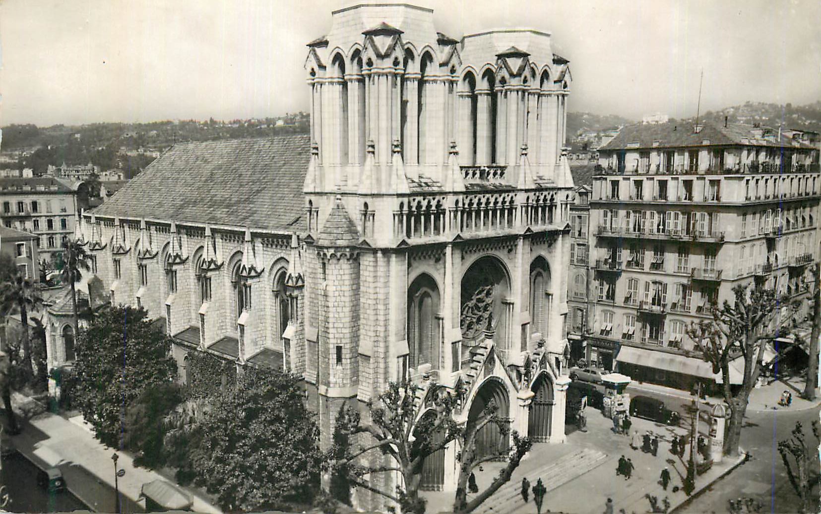 CPM La Cote d Azur Nice L Eglise Notre Dame 