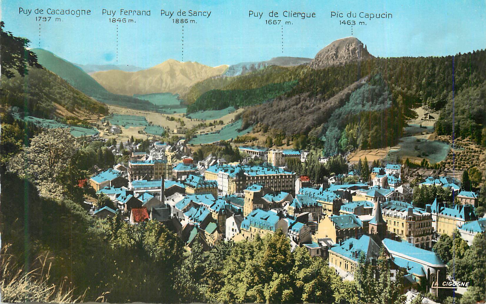 CPM Le Mont Dore Puy de Dome Station thermale et touristique Vue generale 