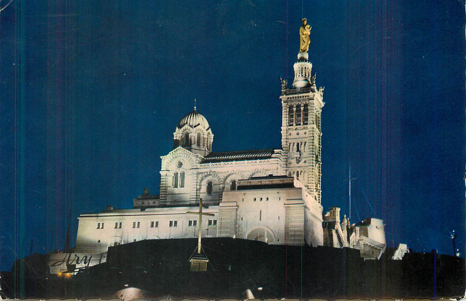 CPM Marseille la nuit Basilique de Notre Dame de la Garde 