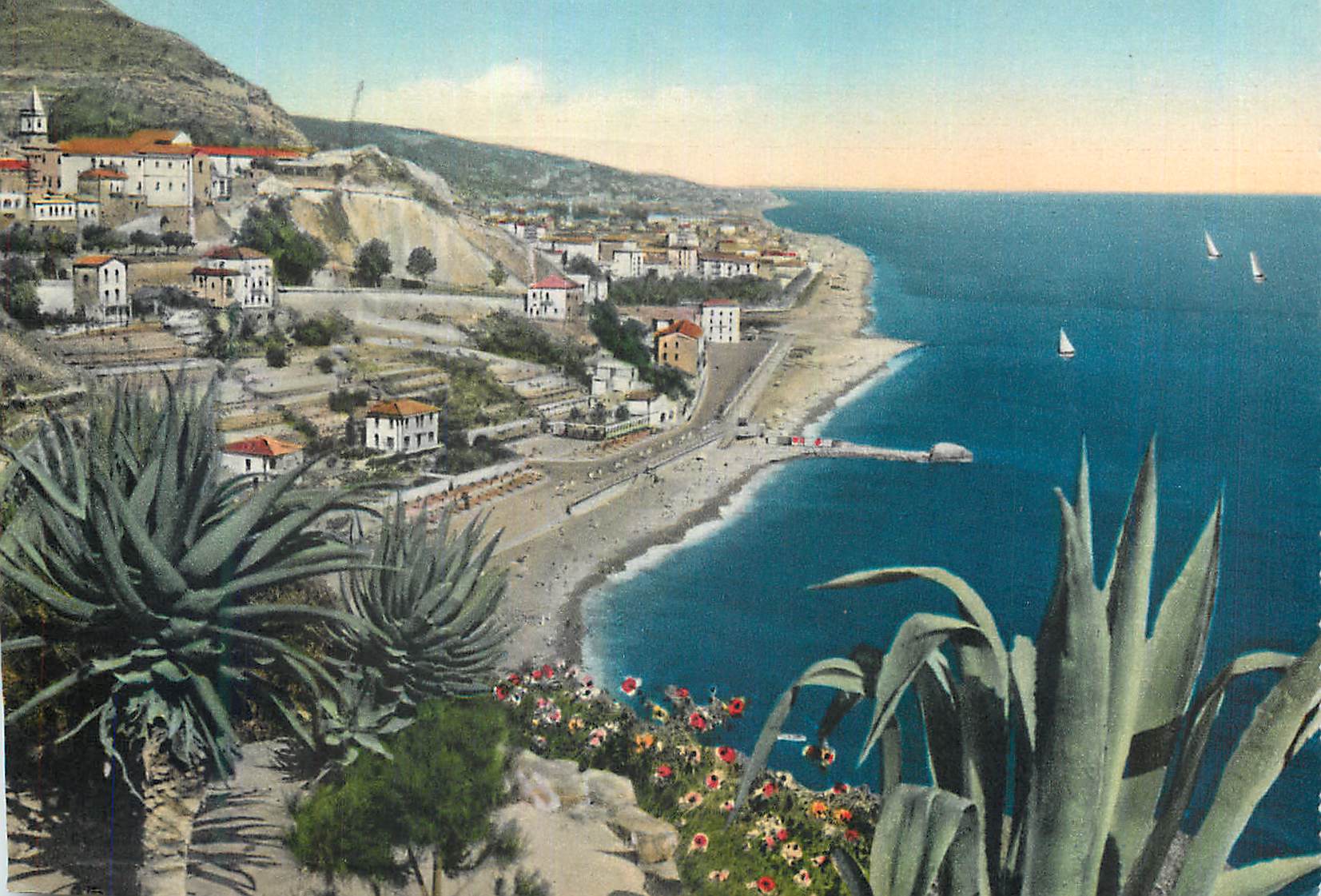 CPM Rivierea dei Flori Ventimiglia Panorama vu de l ouest 