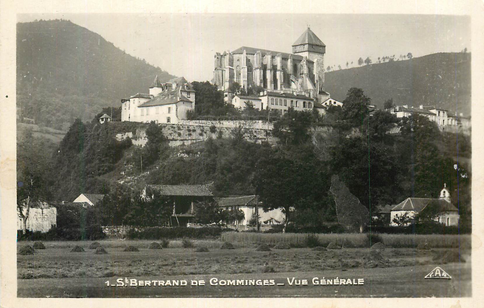 CPM St Bertrand de Comminges Vue generale 