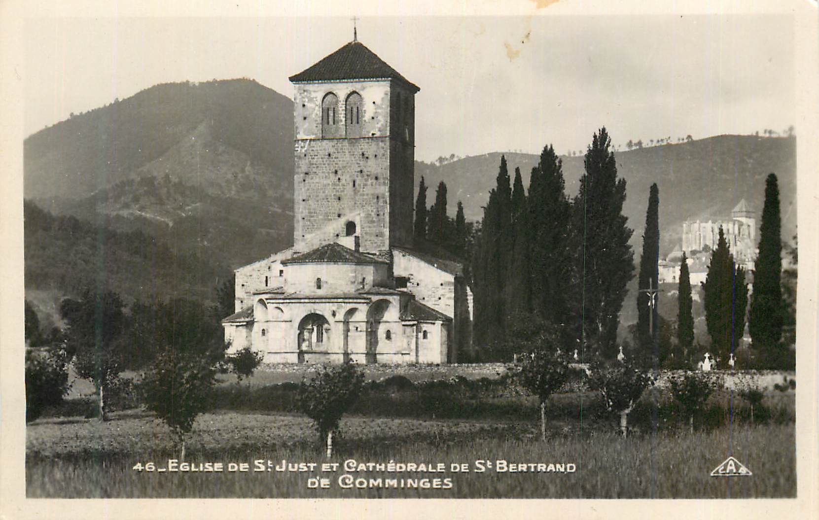 CPM Eglise de St Just et Cathedrale de St Bertrand de Comminges 