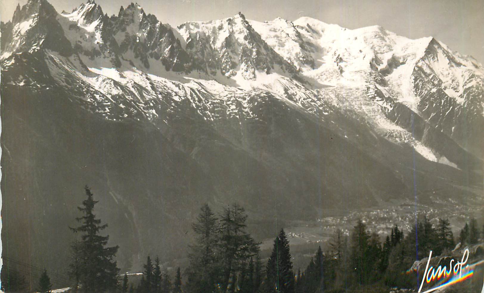 CPM Chamonix Mont Blanc La Flegere Vue generale sur la vallee de Chamonix la chaine des Aigulles et le Mont Blanc 