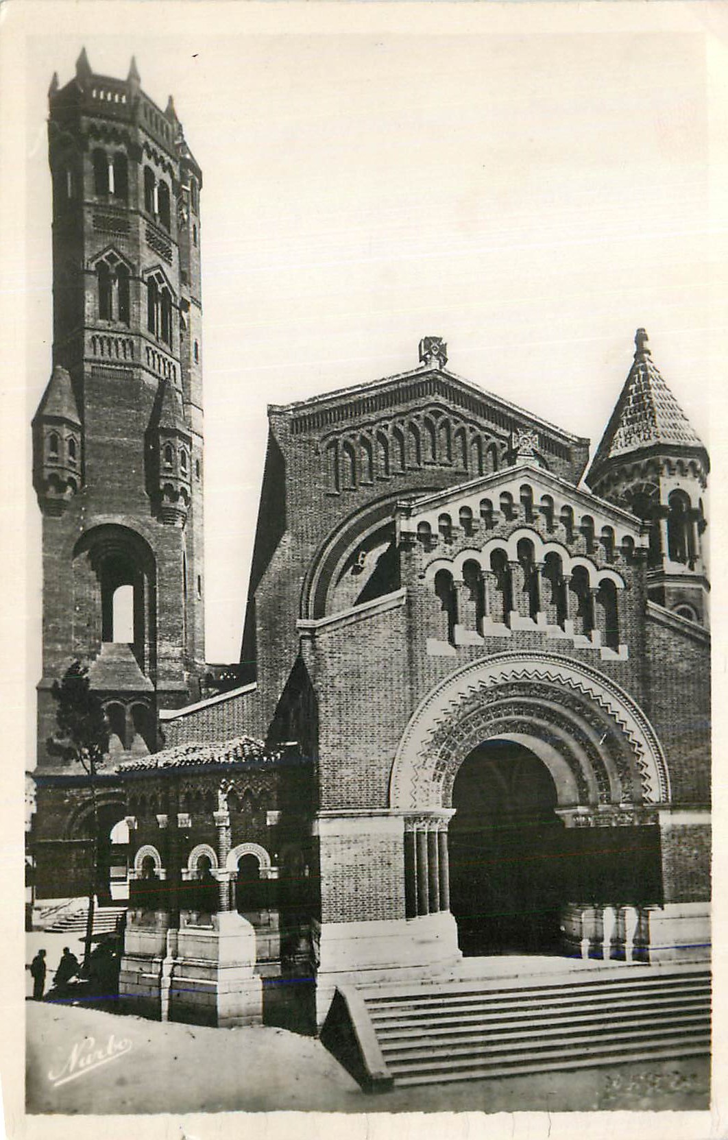 Église Saint-Pierre de Toulouse — vue de la façade et de la tour — éditeur Narko, n° 242