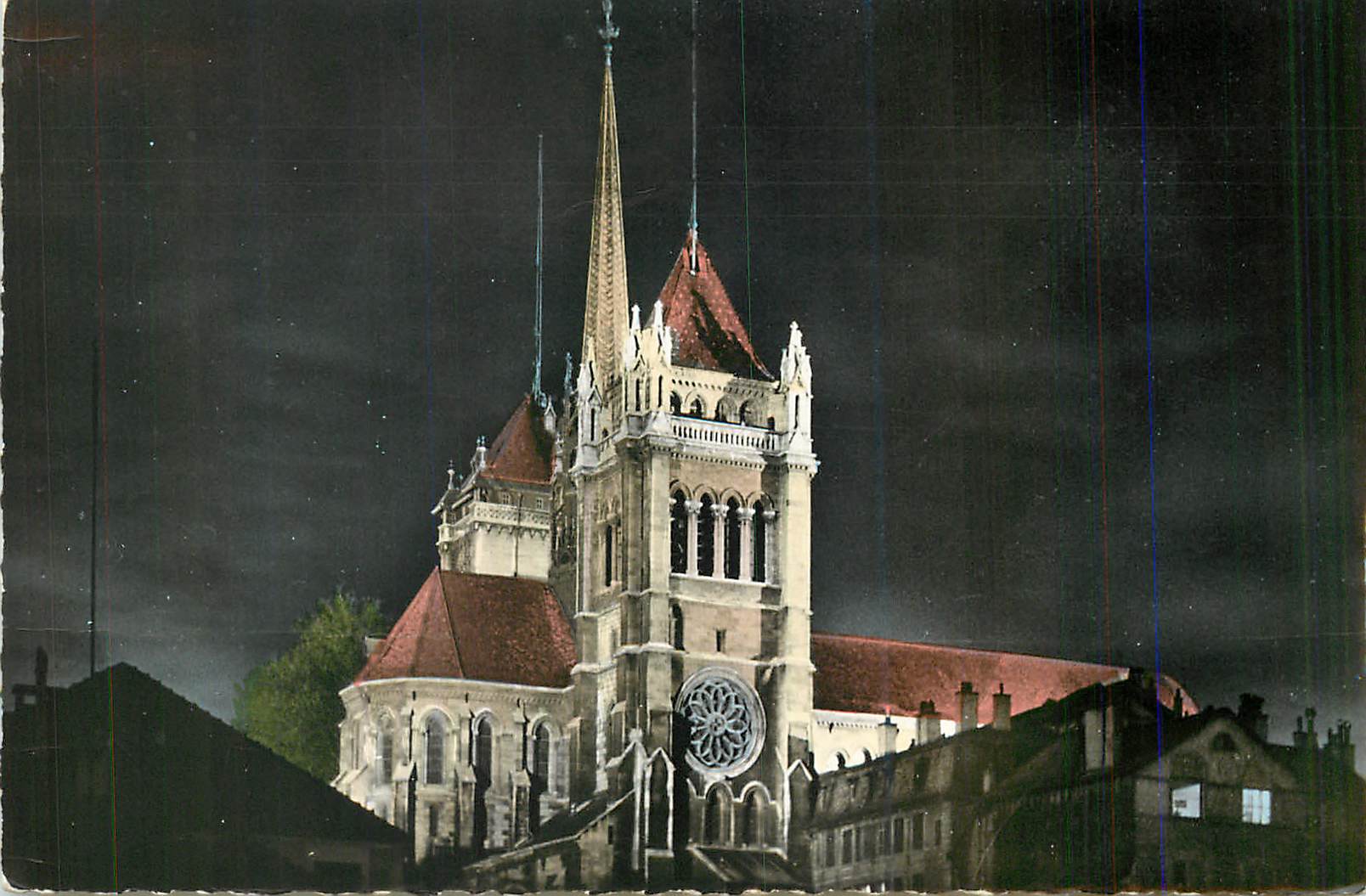 CPM Geneve La Cathedrale de Saint Pierre Illuminee 