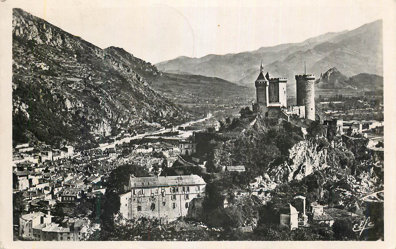 CPM Foix et le Massif de Tabe ou de Saint Barthelemy 