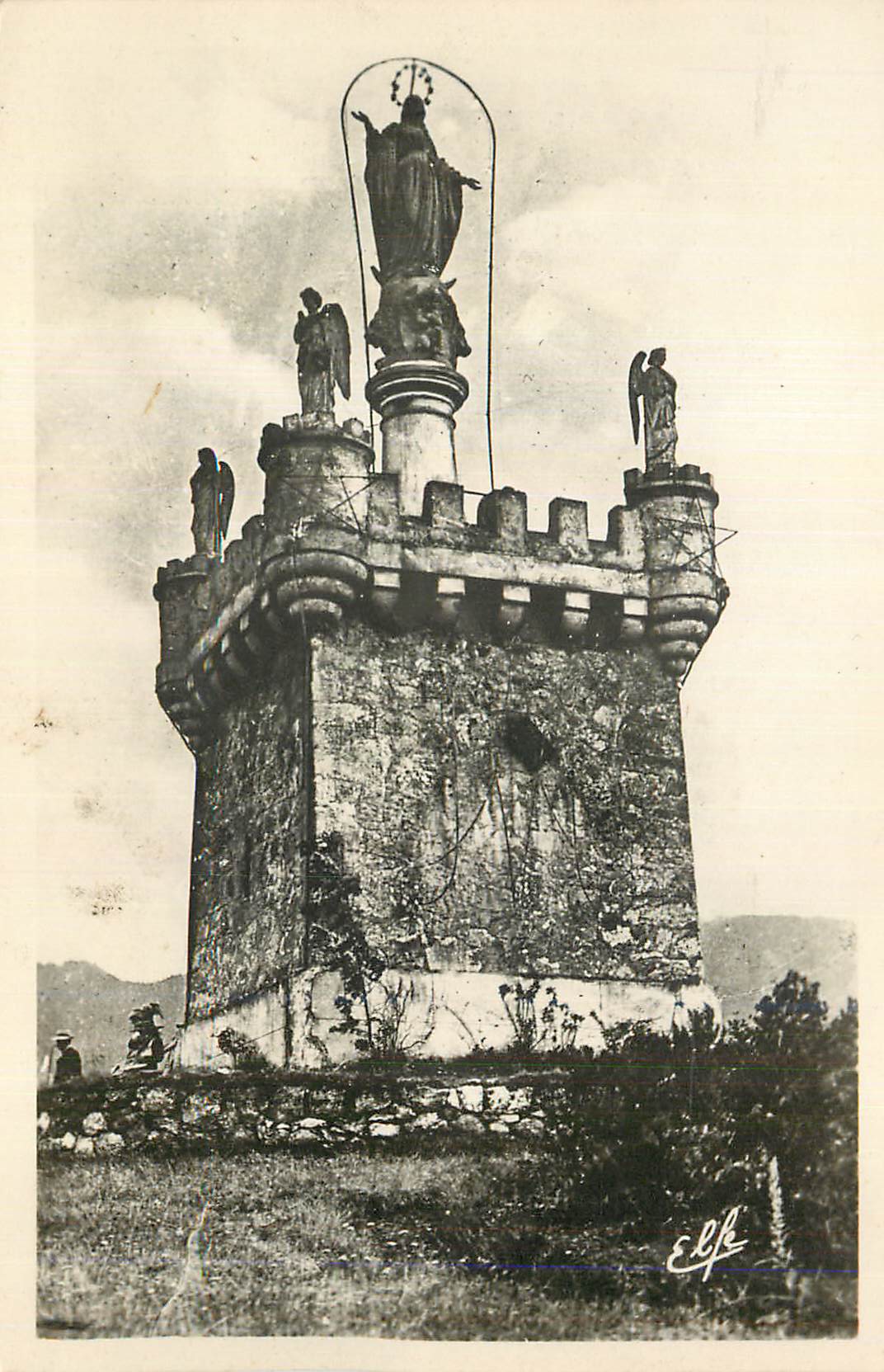 CPM Ax les Thermes Monument de la Vierge dit Notre Dame 