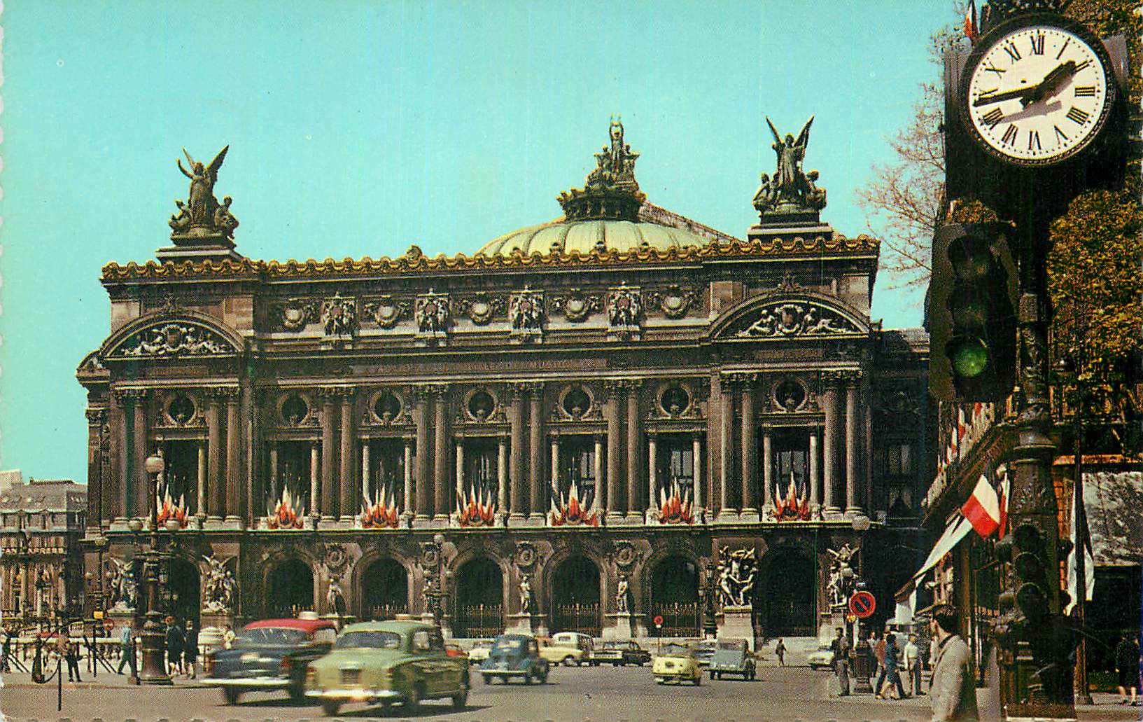 CPM Paris Theatre et place de l Opera 