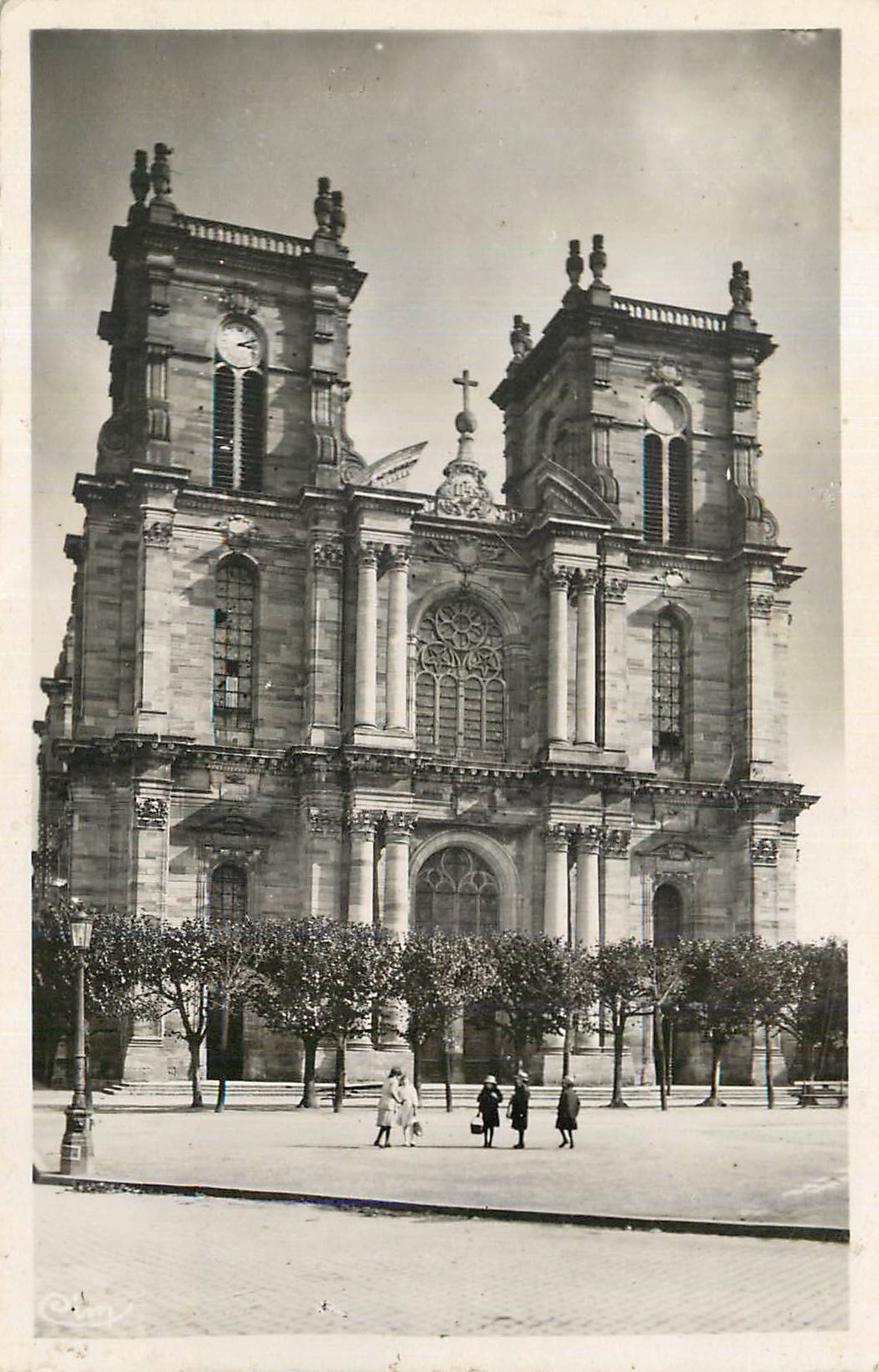 CPM Vitry le Francois Marne La Cathedrale Notre Dame 