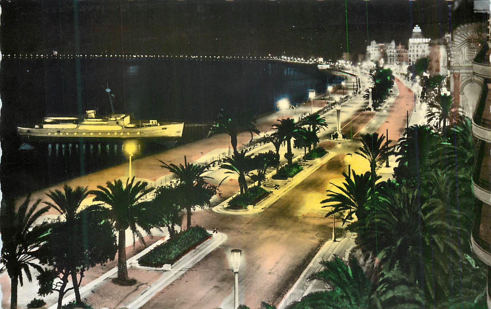 CPM Nice La Nuit Promenade en mer 