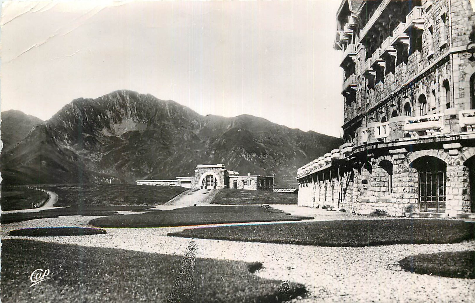 Hôtel du Lac d'Annecy — vue panoramique — Cap