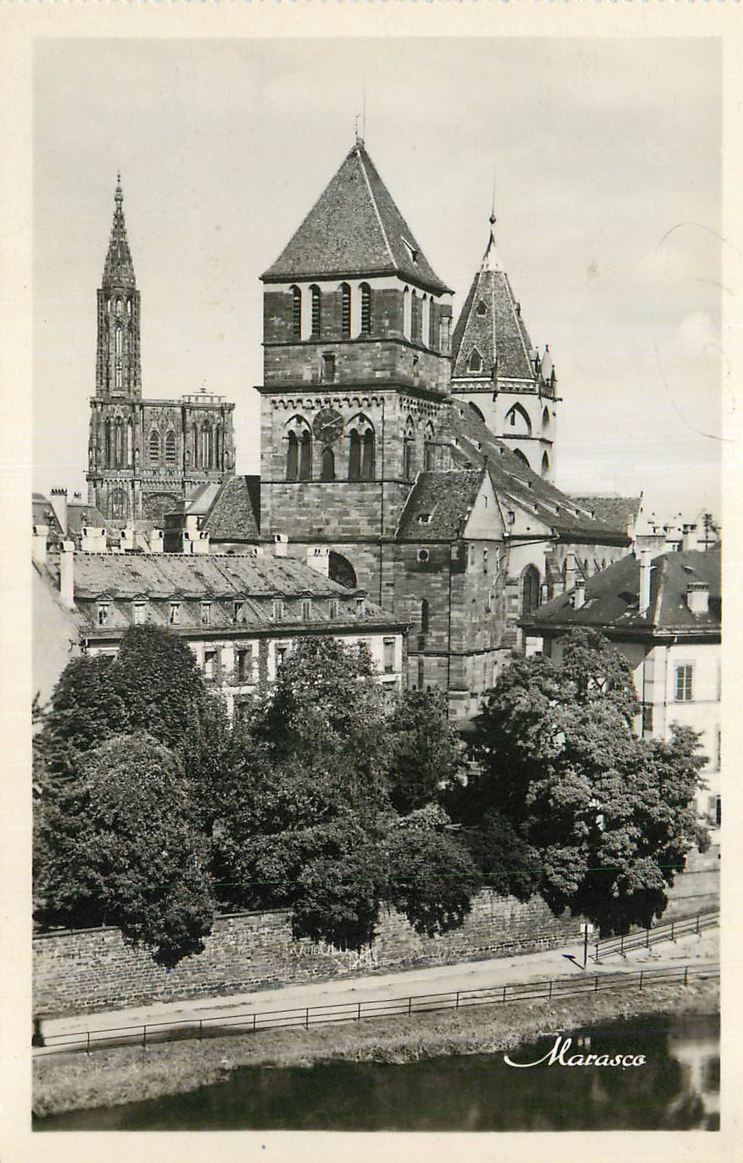 CPM Strasbourg Eglise St Thomas et la Cathedrale 