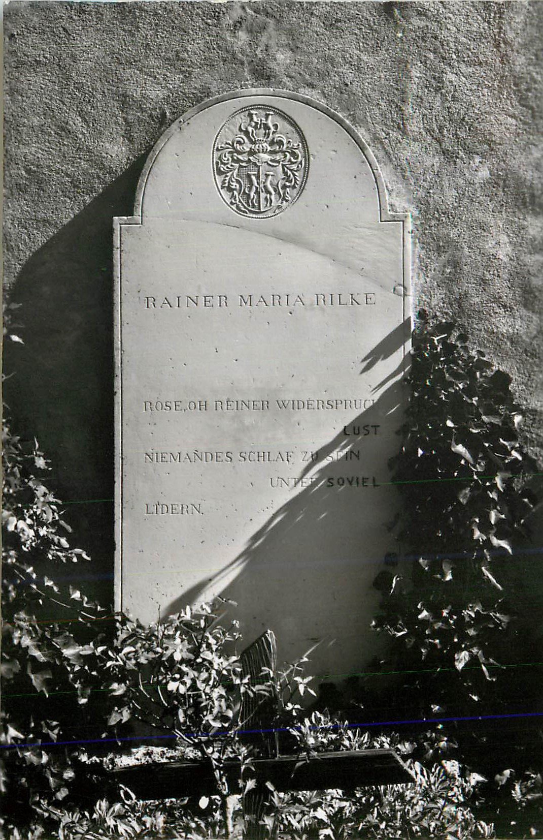 CPM Rilkes Grab en der Kirche zu Raron 