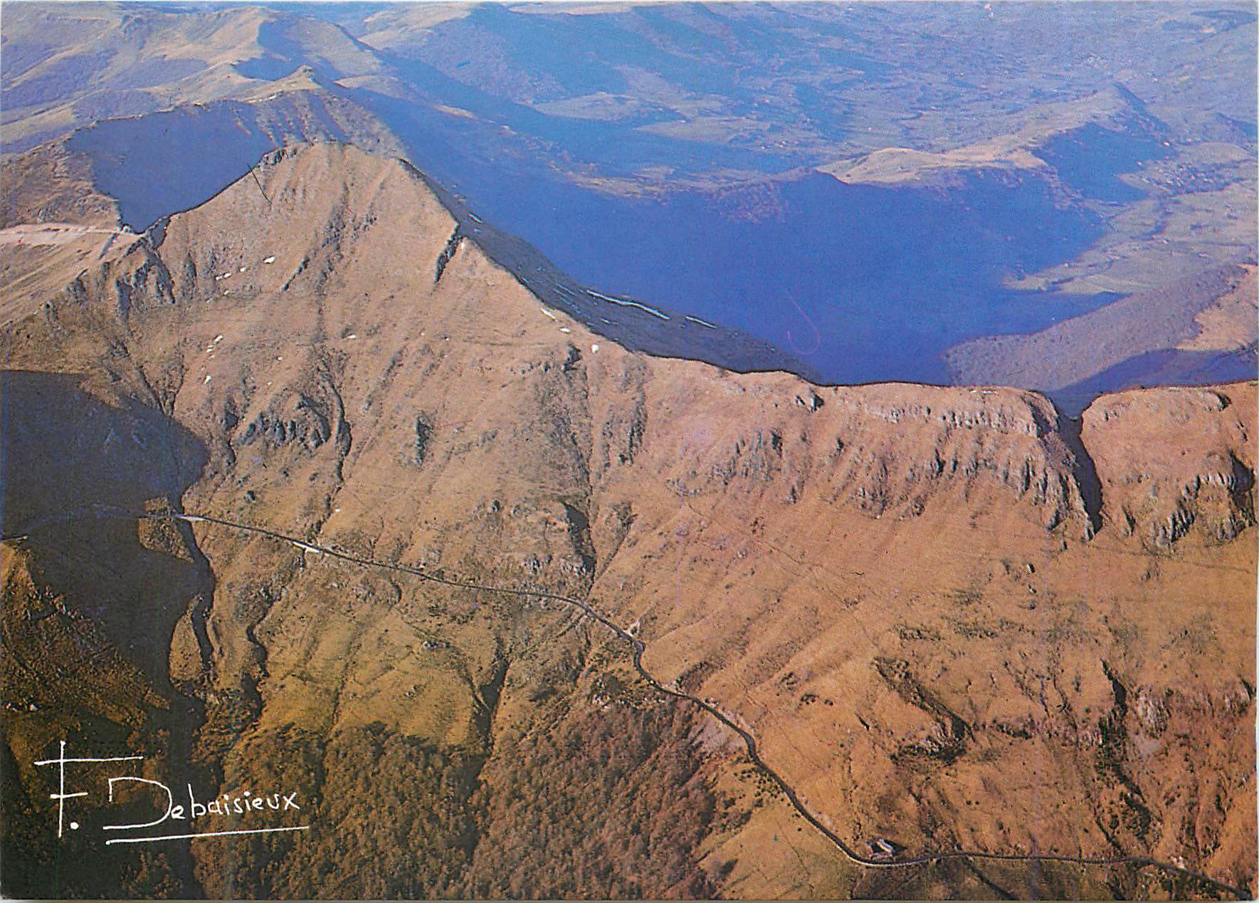 CPM le puy mary (1785 m) et la breche de rolland (cantal)