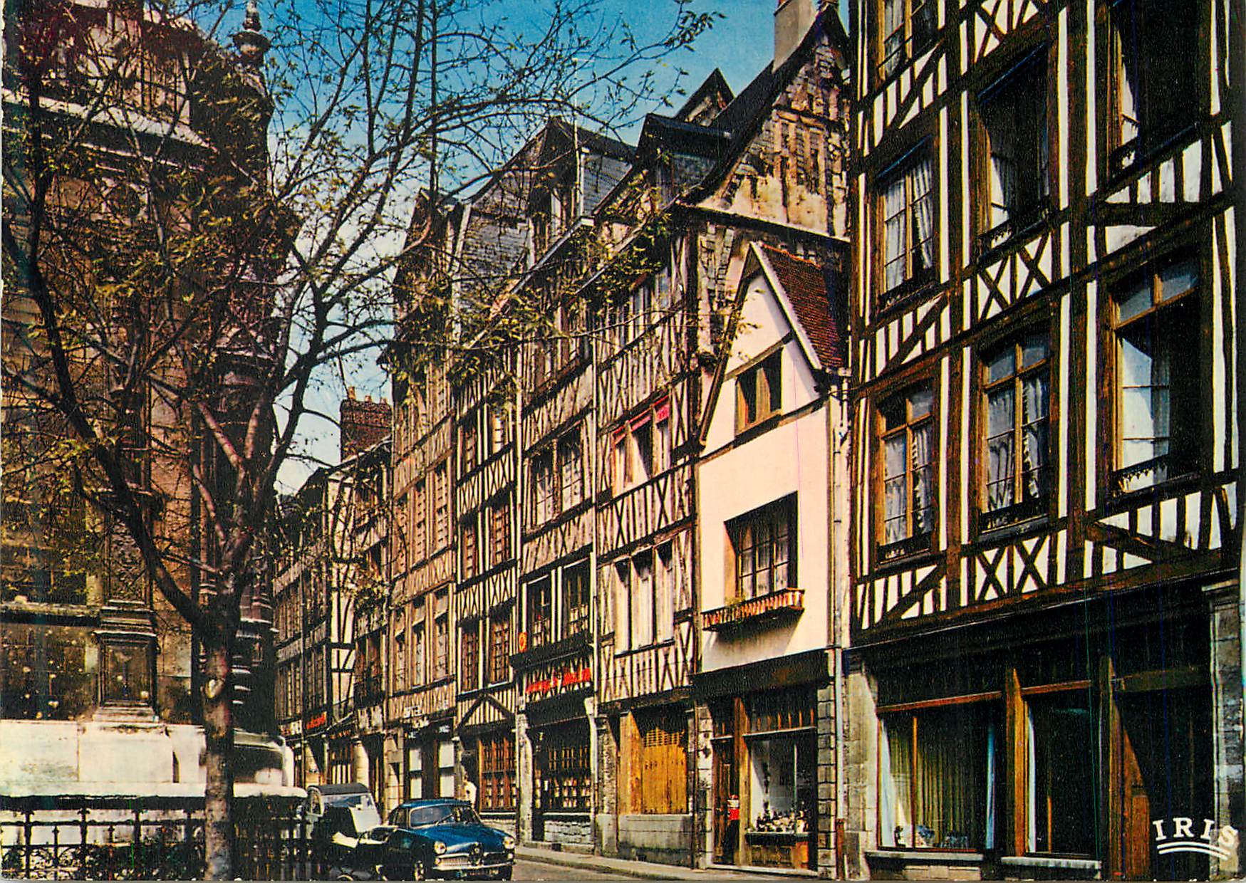 CPM Normandie france rouen vieilles maisons vers l eglise st maclou