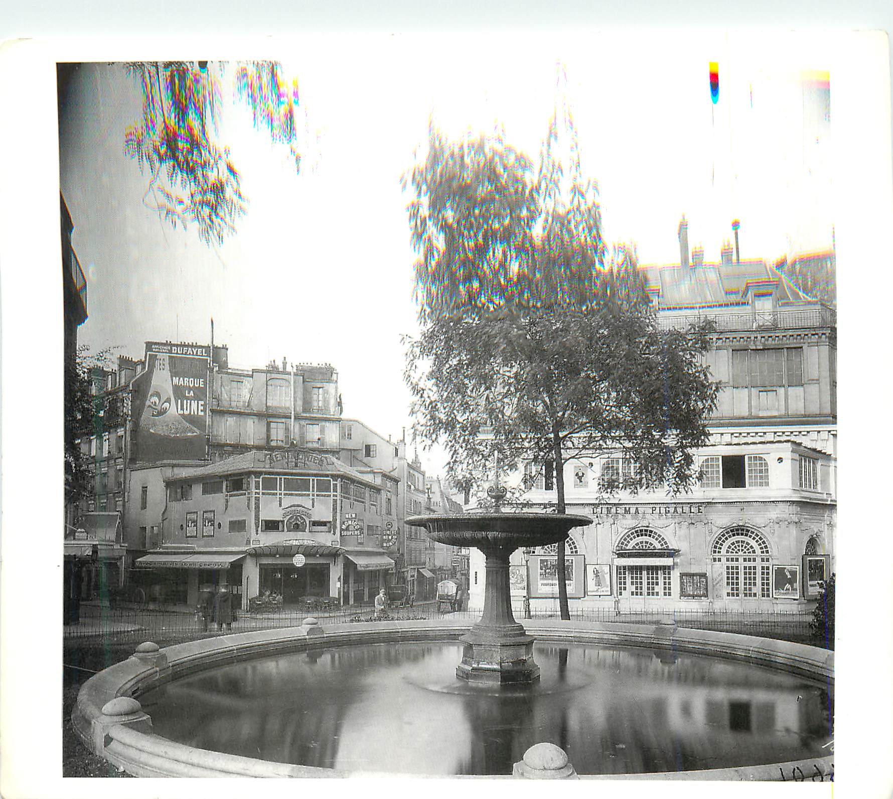 Place de la République — Zentrale Fontäne — Paris, Frankreich