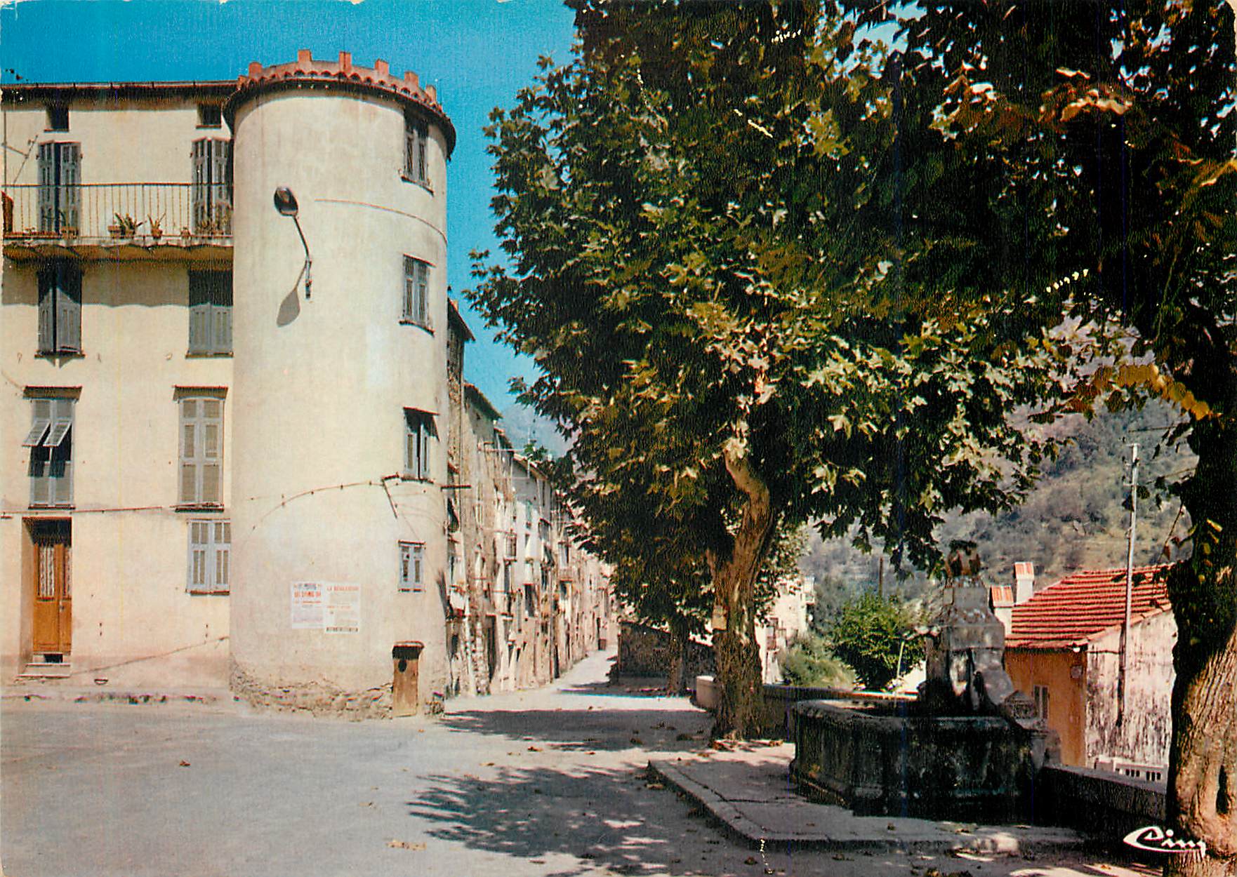 CPM Castellar (06 a m) alt 365m la touretta et la fontaine rue du lavoir