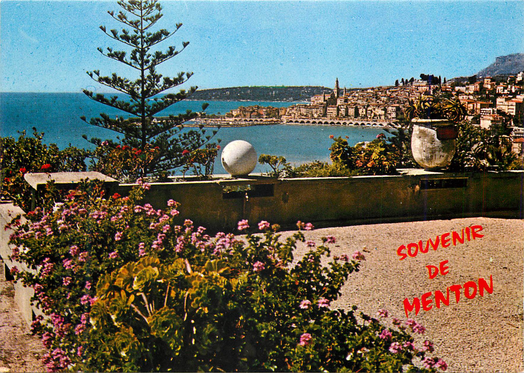 CPM Les sites merveilleux de la cote d azur menton (a m) vue generale