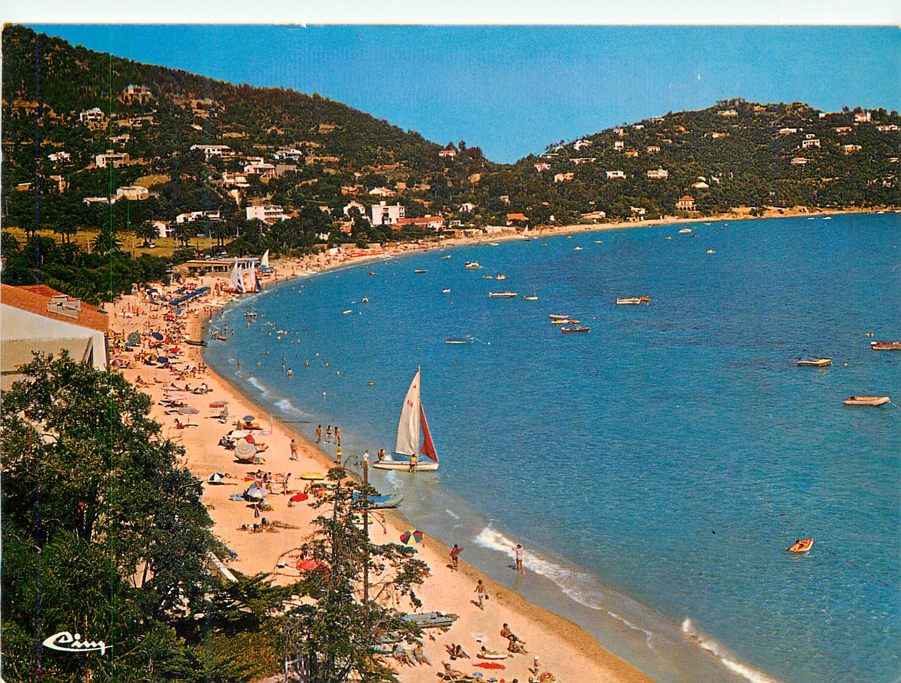 CPM Cavaliere (var) la plage cote d azur france