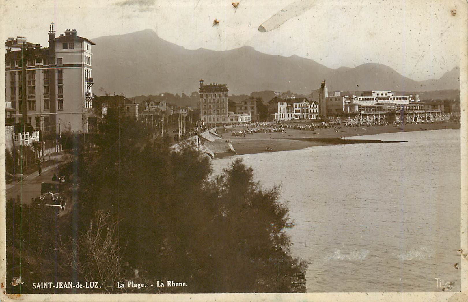 Saint-Jean-de-Luz — La Plage — La Rhune