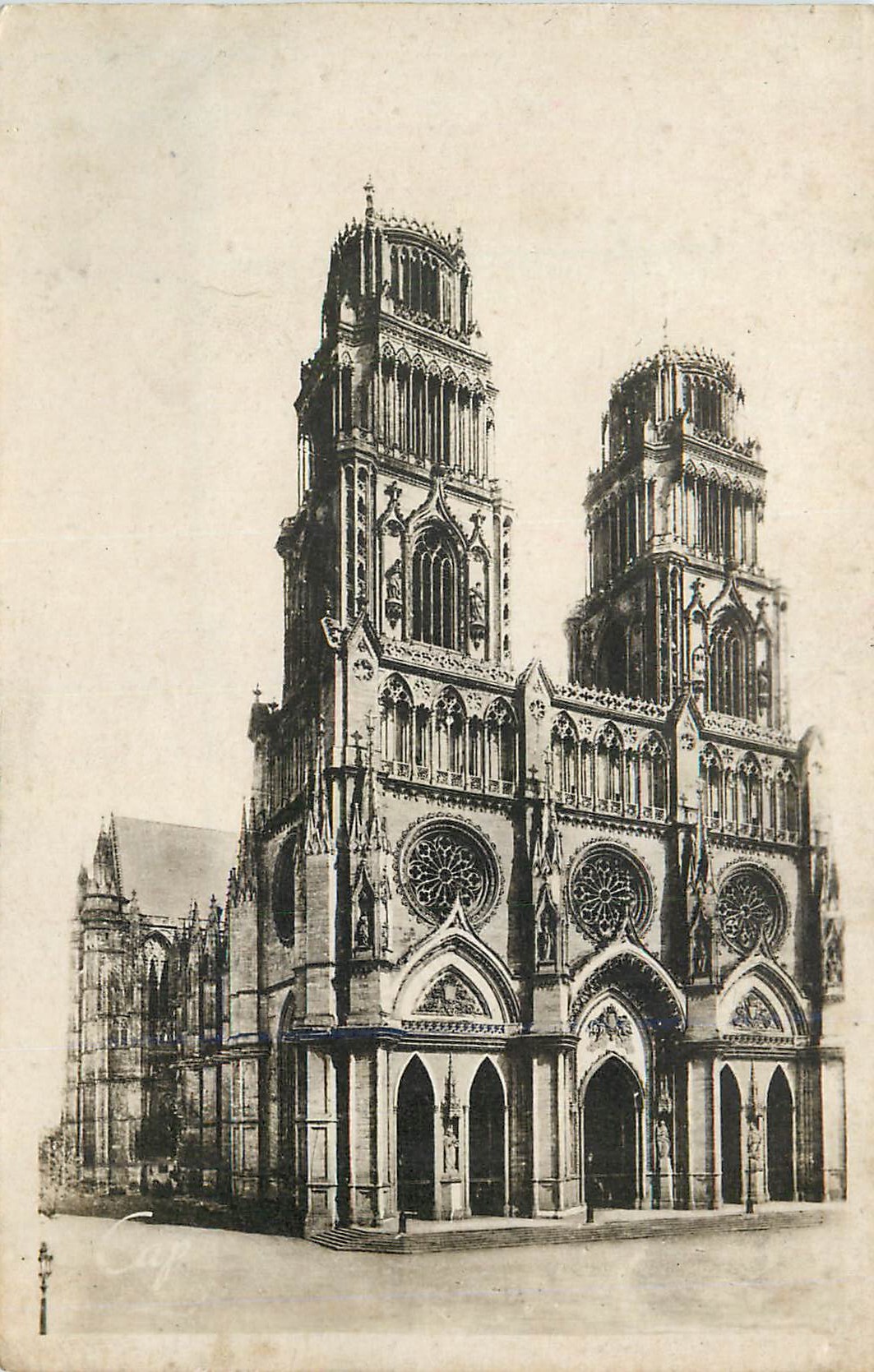 CPM Orleans la cathedrale sainte croix (monument historique)