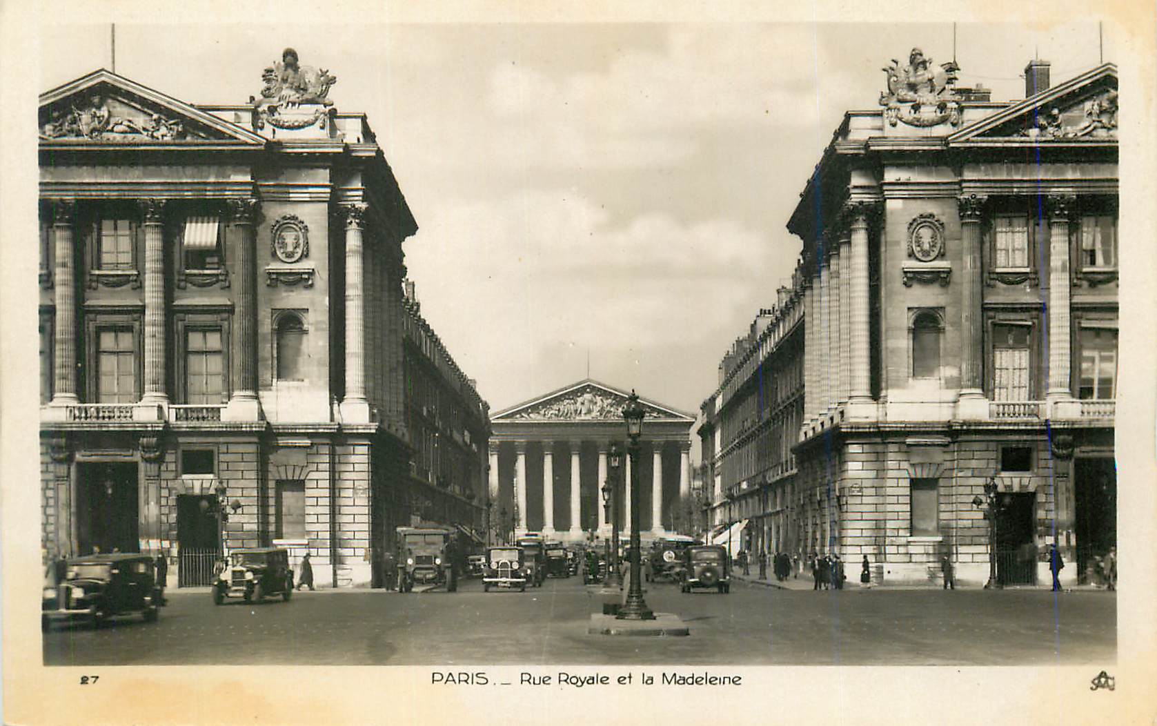 CPM Paris rue royale et la madeleine