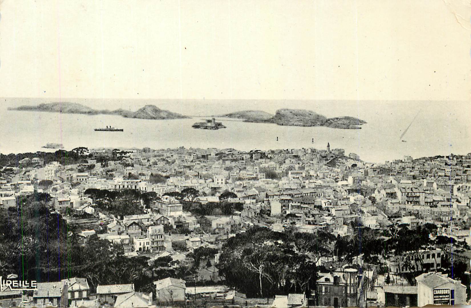 Vue aérienne de Marseille — îles de la Ciotat — éditeur Lireille