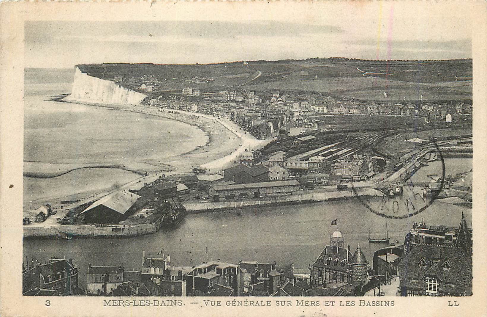 CPA Mers les bains vue generale sur mers et les bassins