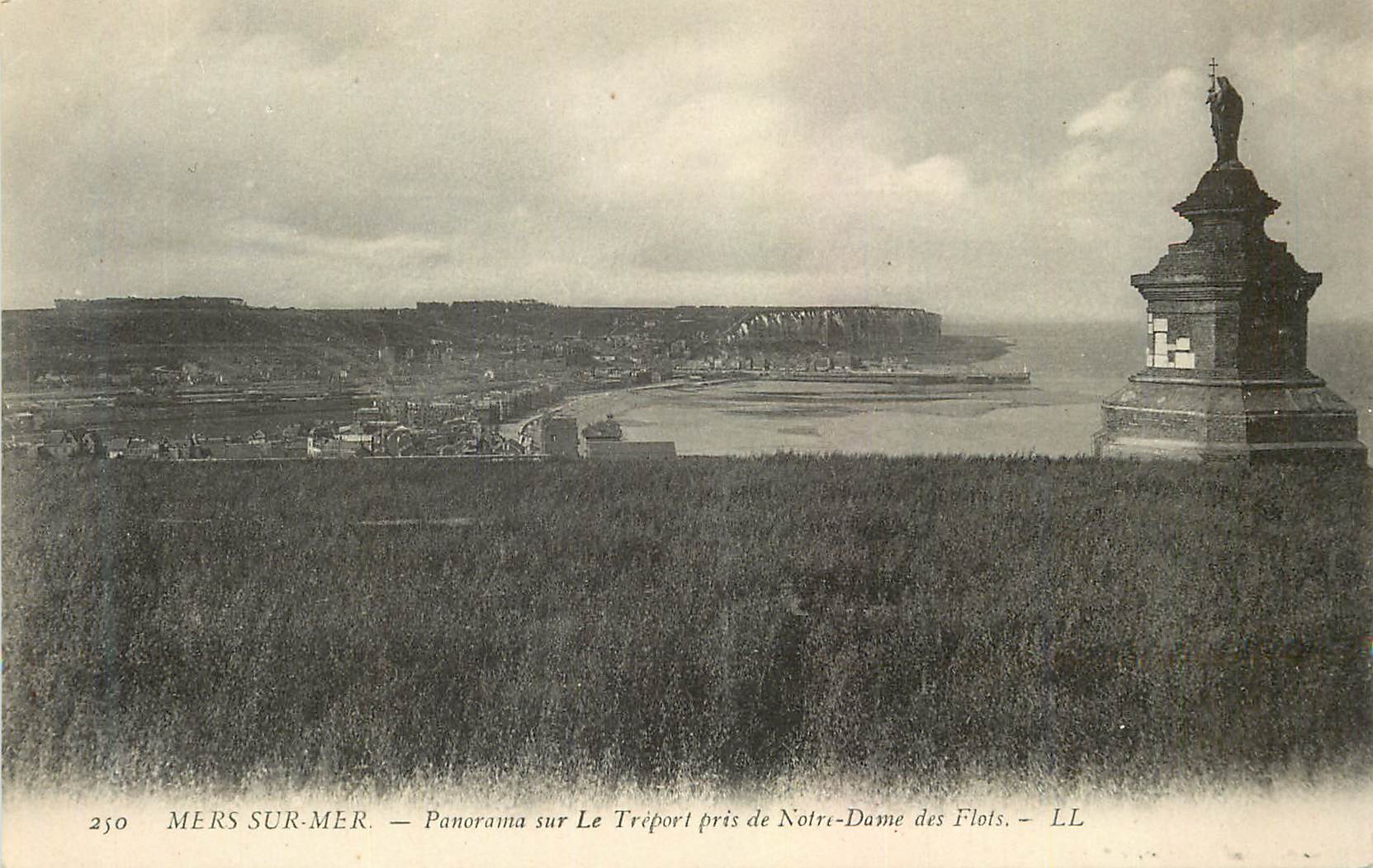 CPA Mers les bains panorama sur le treport pris de notre dame des flots