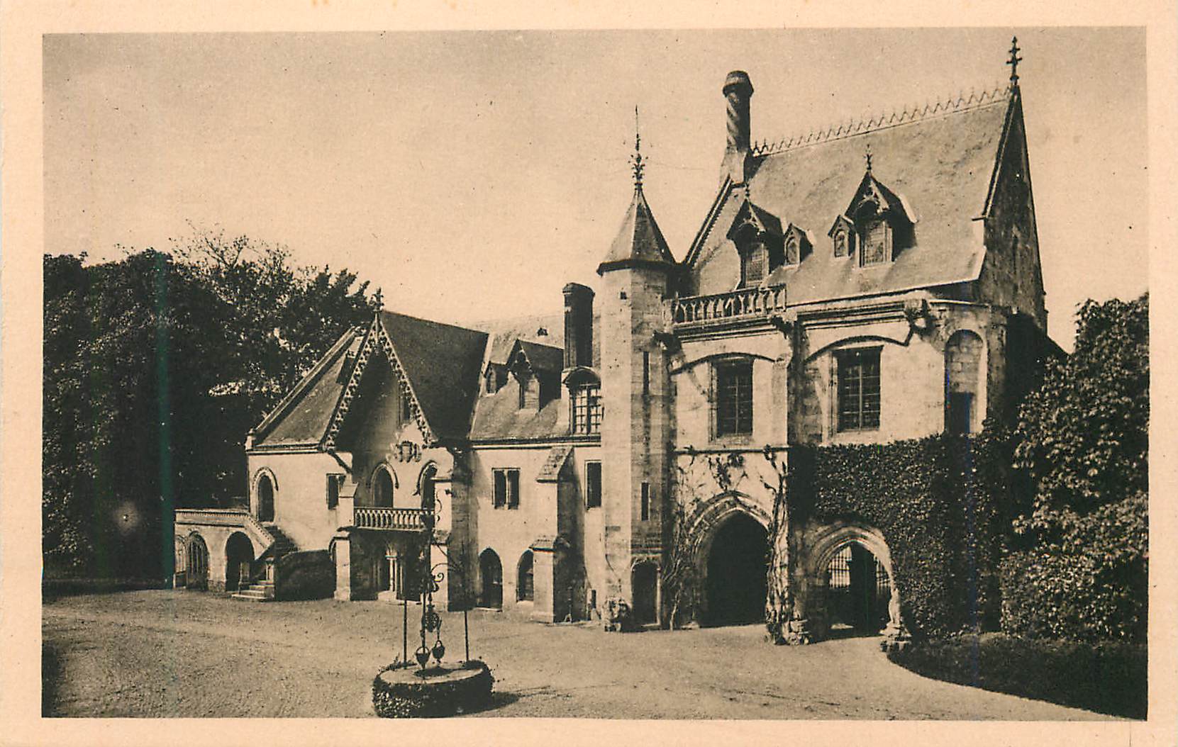 CPA Ancienne abbaye de jumieges n d le musee