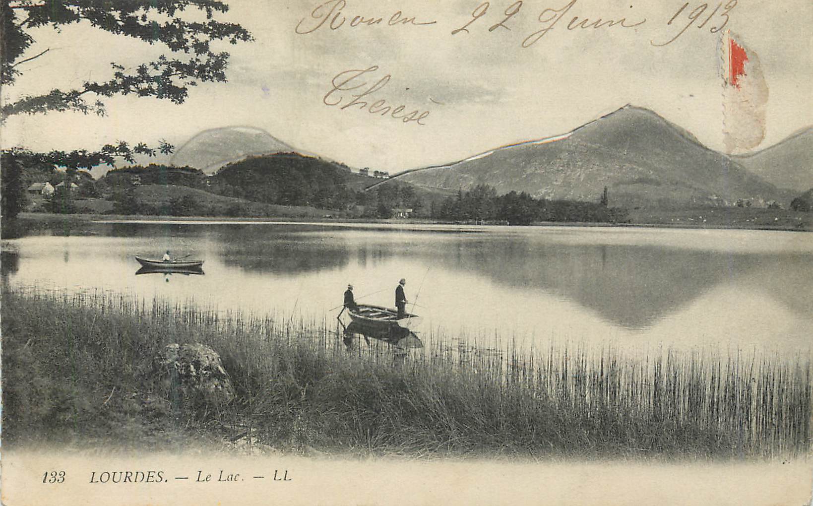 CPA Lourdes le lac Peche Pecheur