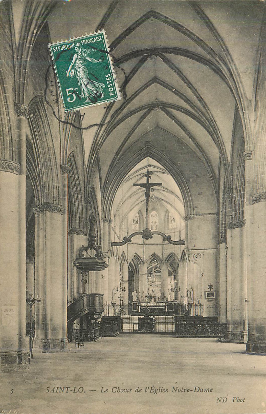 SAINT-LO — Le Chœur de l'Église Notre-Dame — ND Phot